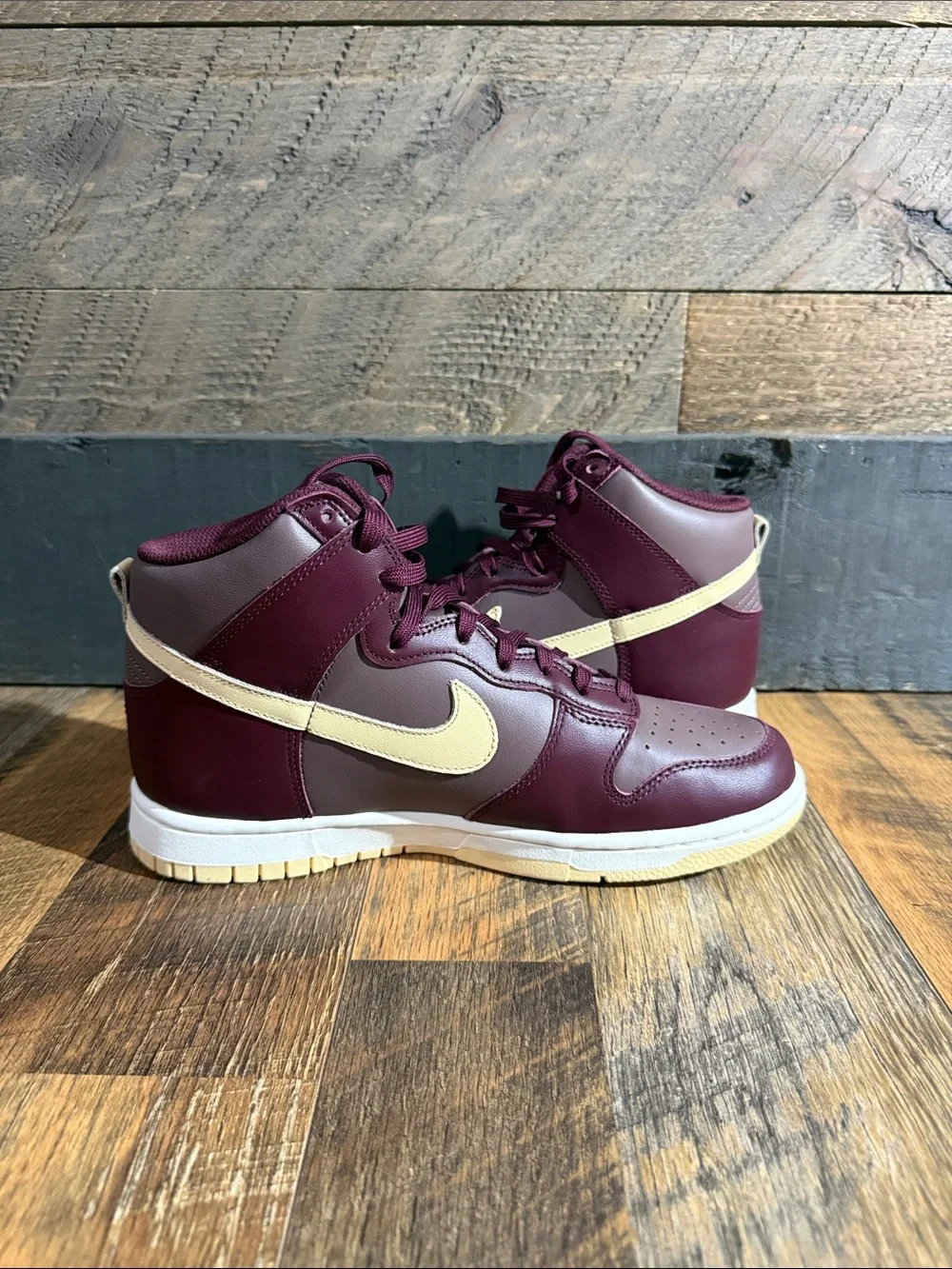 Nike Dunk High Plum Eclipse Pale Ivory Women’s Sneakers Size 8.5 DD1869-202 - Picture 6 of 9